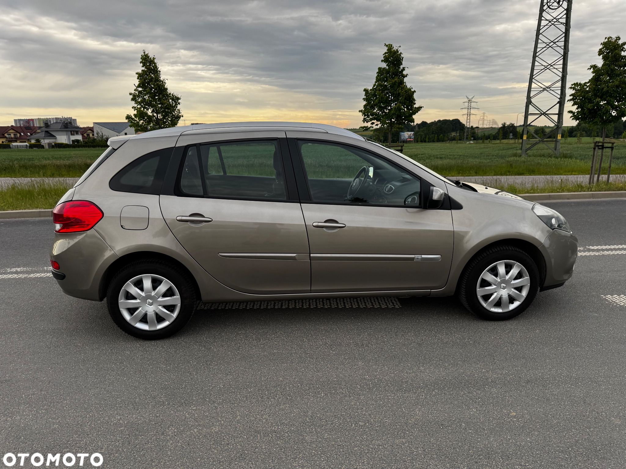 Renault Clio 1.2 16V Authentique - 7