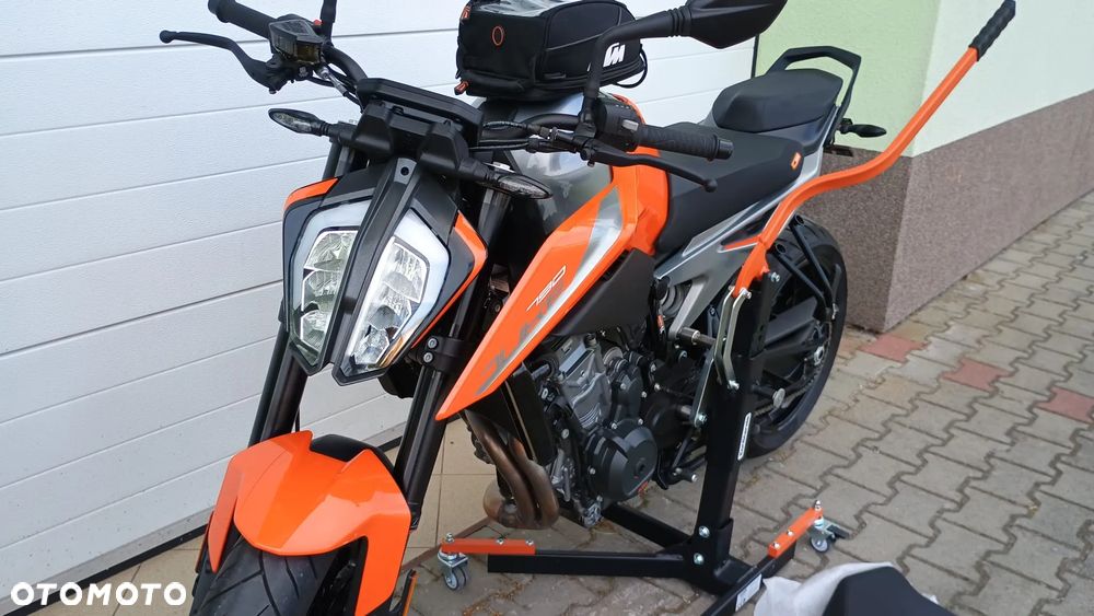 KTM Duke - 9