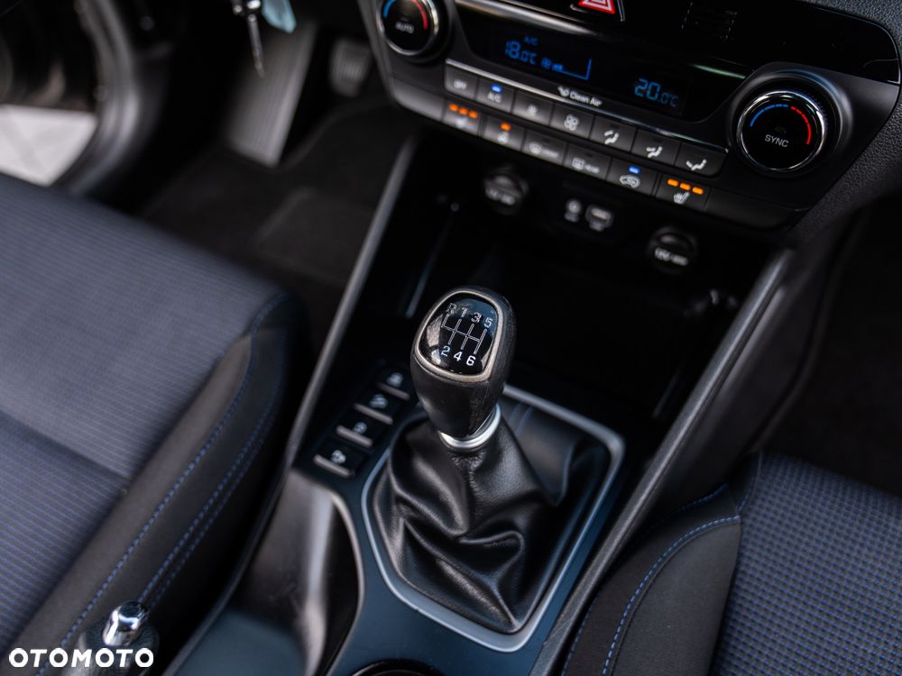 Hyundai Tucson blue 1.6 GDi 2WD Intro Edition - 28