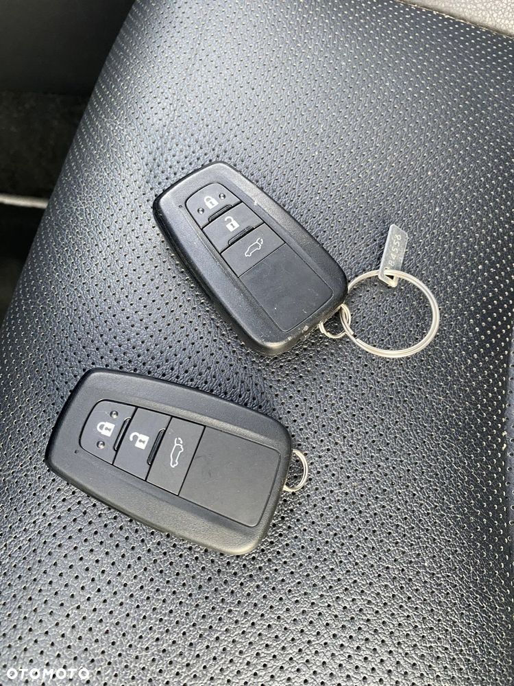 Toyota RAV4 2.5 Hybrid Executive 4x4 - 37