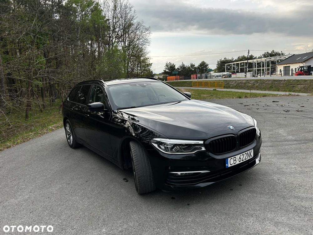 BMW Seria 5 520d xDrive - 10