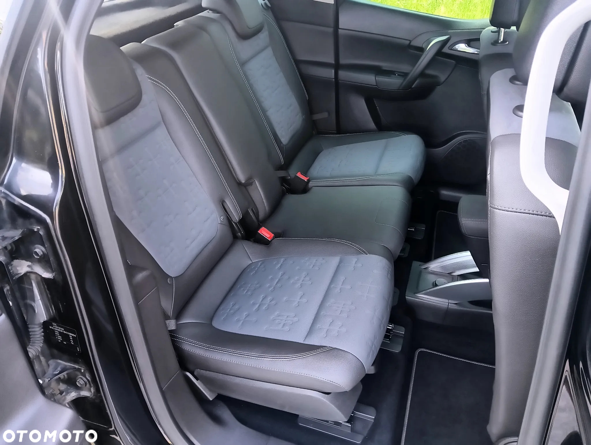 Opel Meriva 1.4 T Cosmo - 11