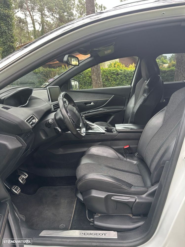 Peugeot 5008 1.2 PureTech GT Line Grip Control - 12