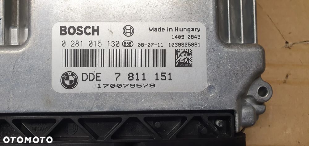 Komputer sterownik silnika BMW 3 E90 3.0D 7811151 0281015130 - 4