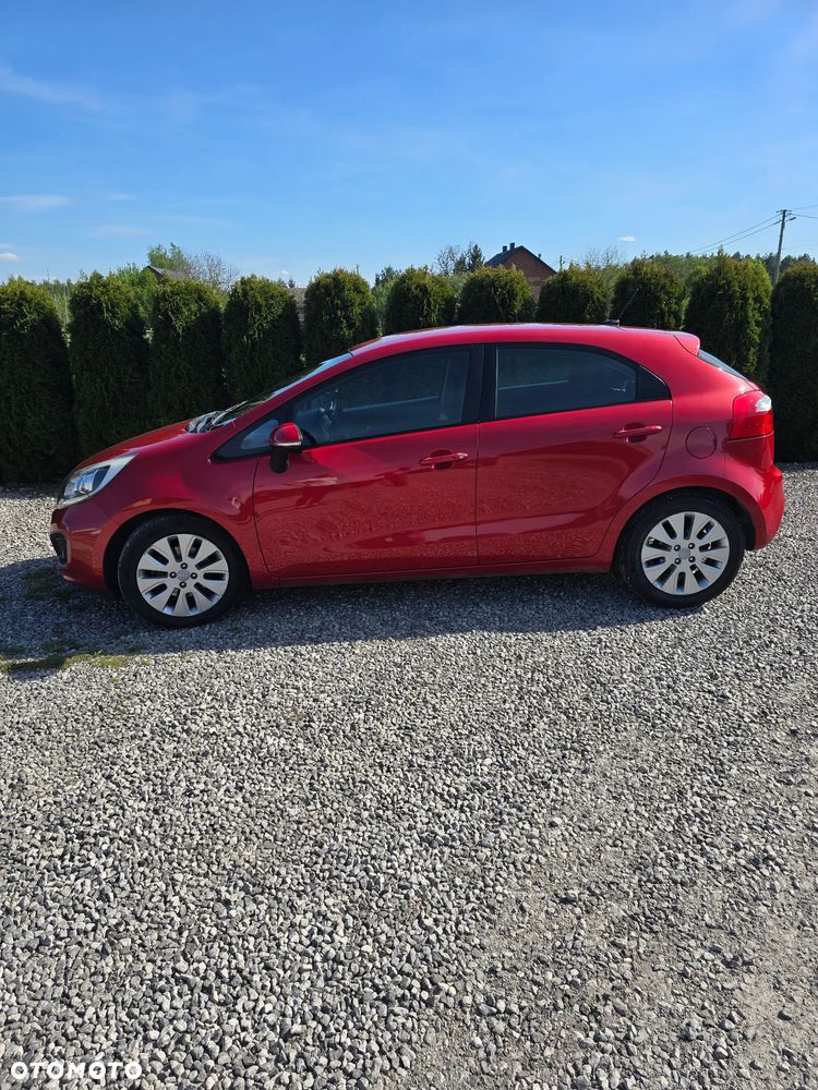 Kia Rio 1.4 L - 2