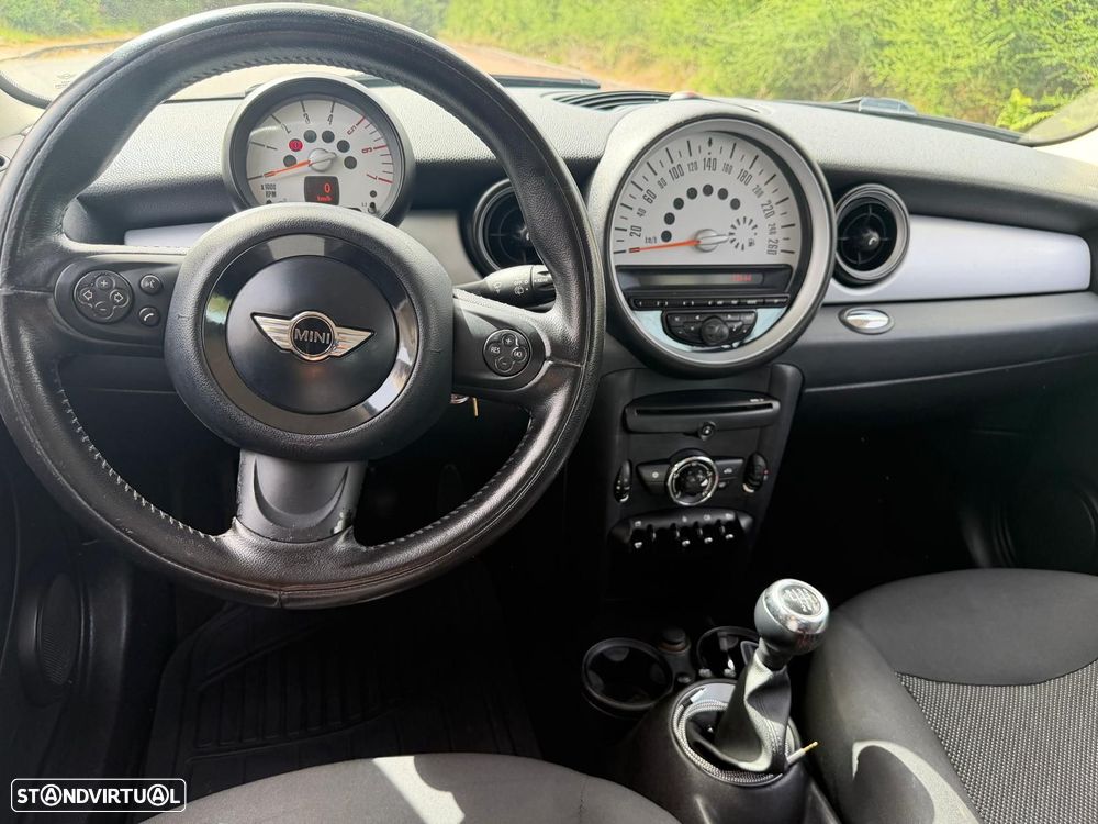 MINI Coupé Cooper SD - 5