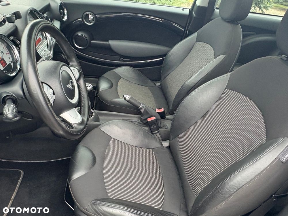 MINI Cooper S - 17