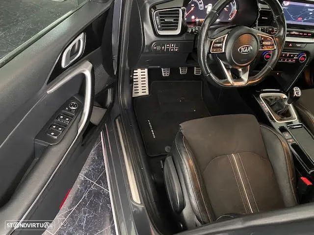 Kia ProCeed 1.0 T-GDI GT Line - 8