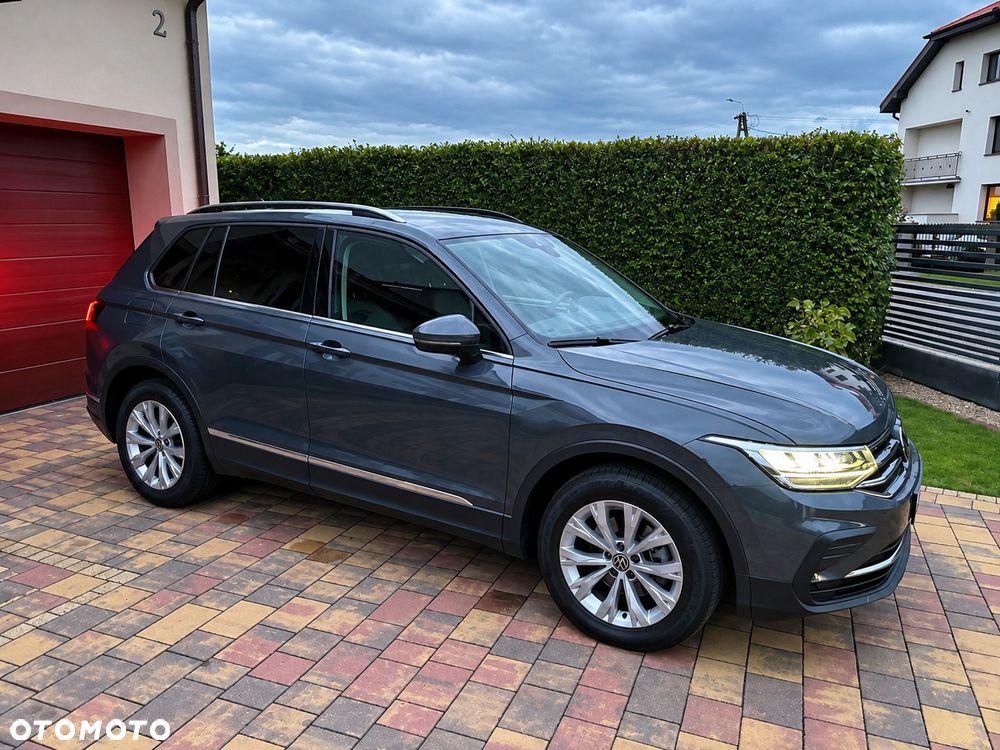 Volkswagen Tiguan - 2