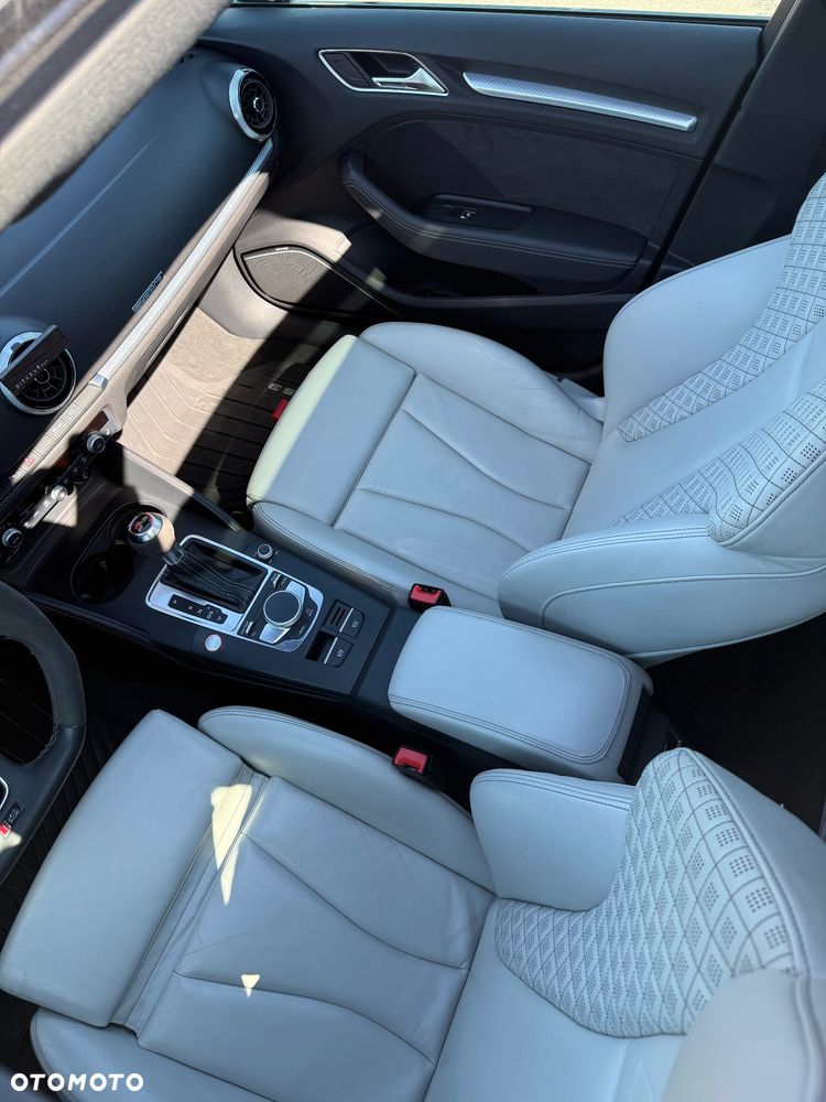 Audi RS3 Sportback 2.5 TFSI Quattro S tronic - 9