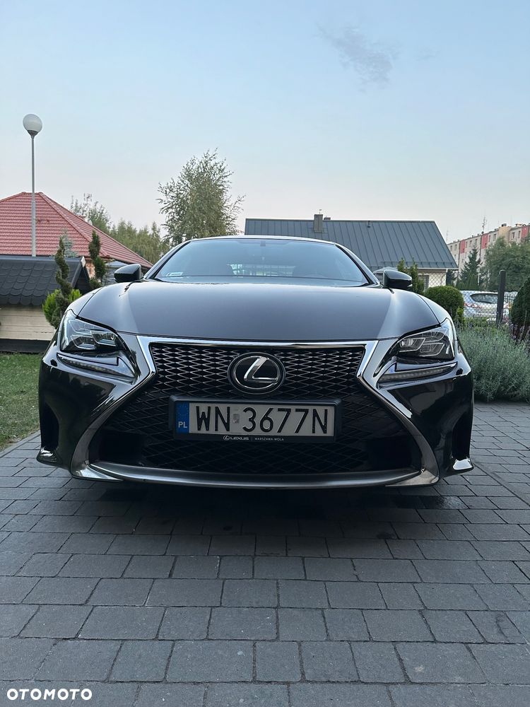Lexus RC 200t / 300 F Sport - 26