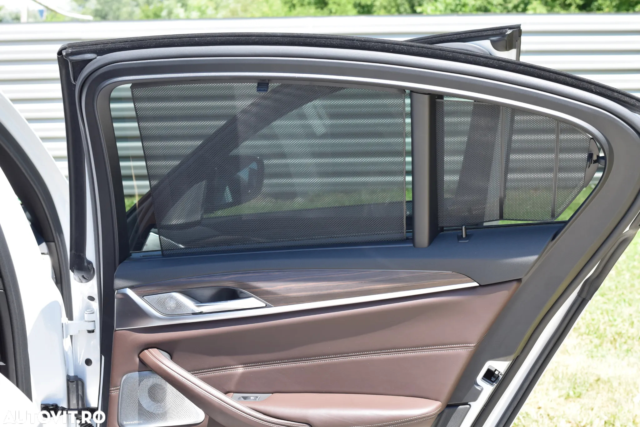 BMW Seria 5 530e iPerformance Aut. Sport Line - 14