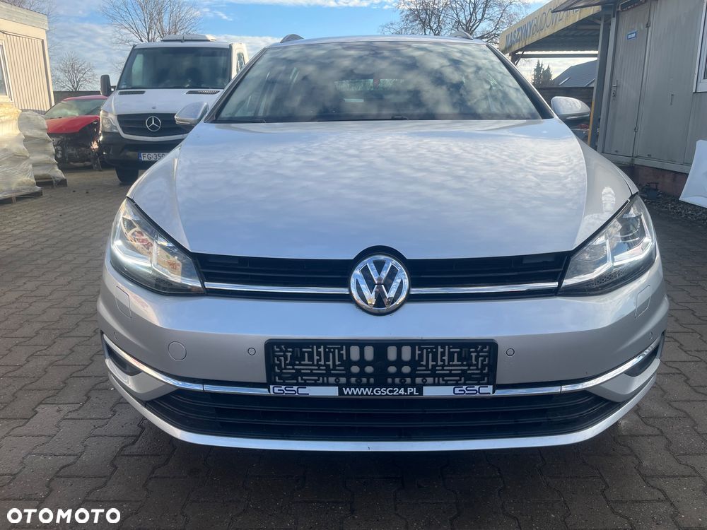 Volkswagen Golf 2.0 TDI SCR DSG Comfortline - 6