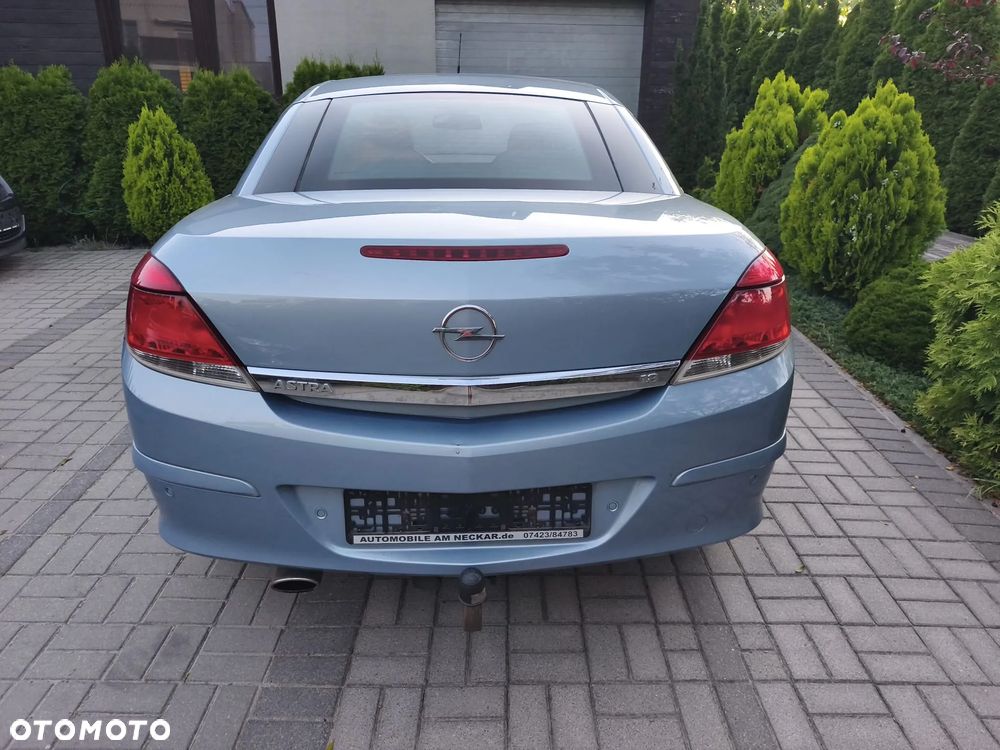 Opel Astra 1.8 Cosmo - 9