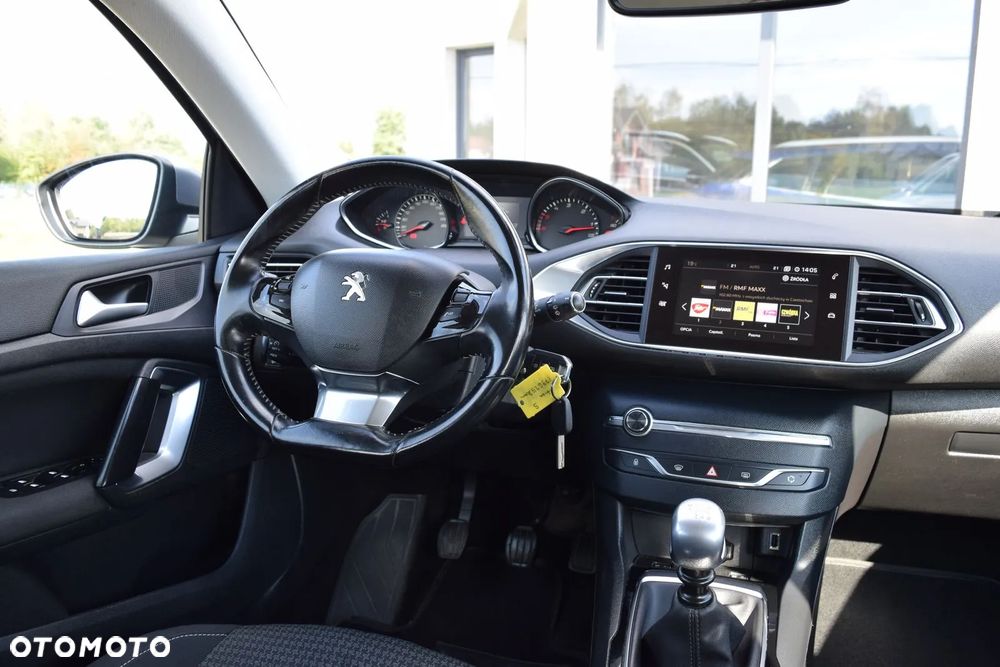 Peugeot 308 1.6 BlueHDi Active S&S - 27