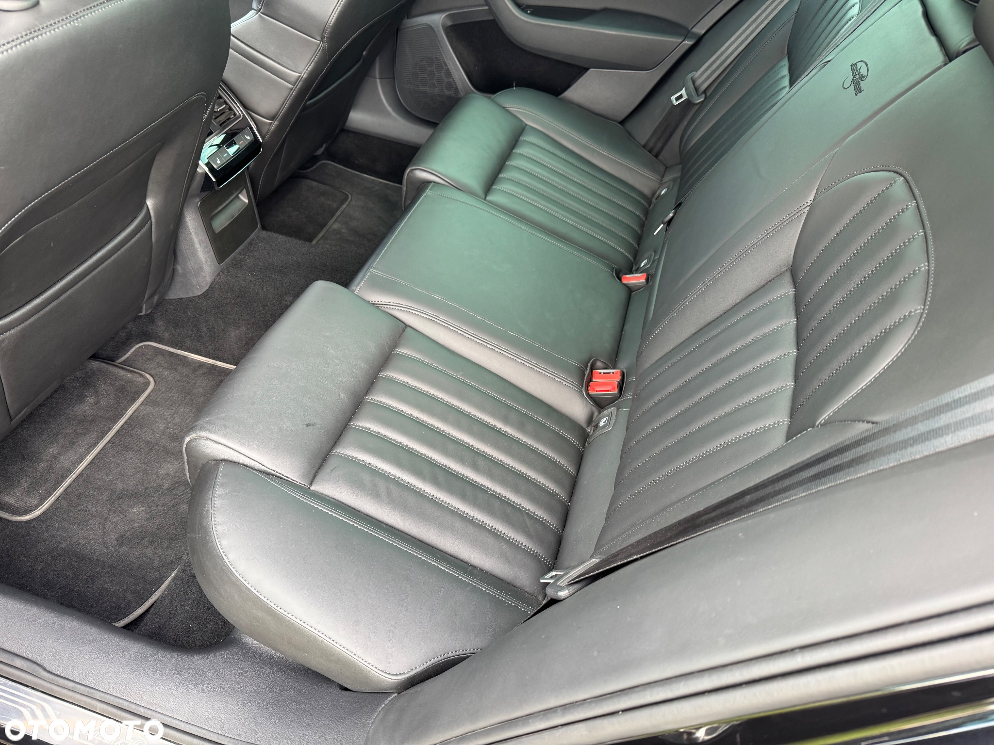 Skoda Superb 2.0 TDI 4x4 L&K DSG - 20