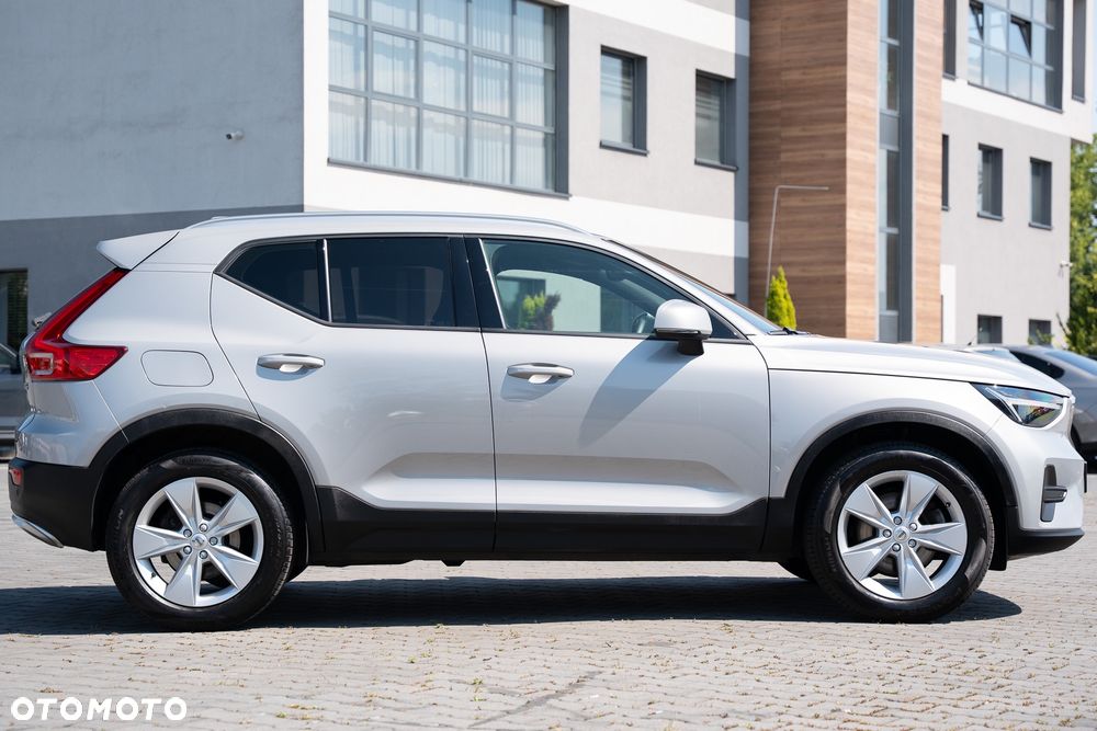 Volvo XC 40 B3 Plus Bright - 16