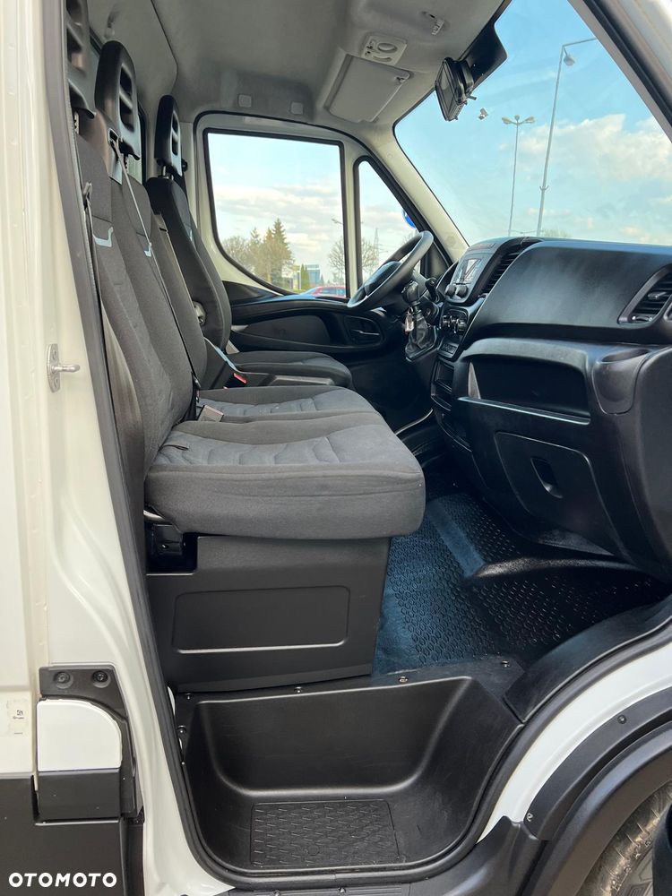 Iveco 35c14 Kontener+Winda - 19