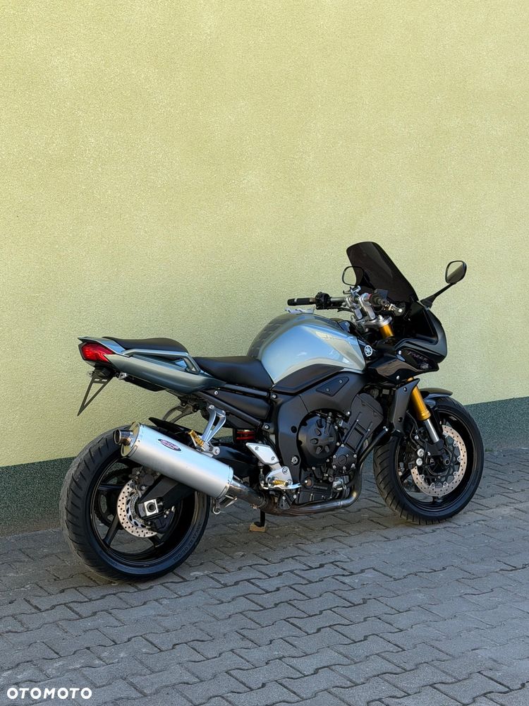 Yamaha FZ - 10