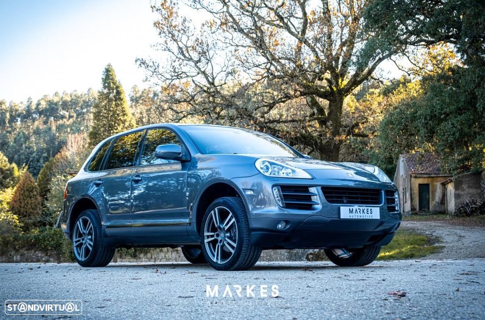 Porsche Cayenne Tiptronic - 1