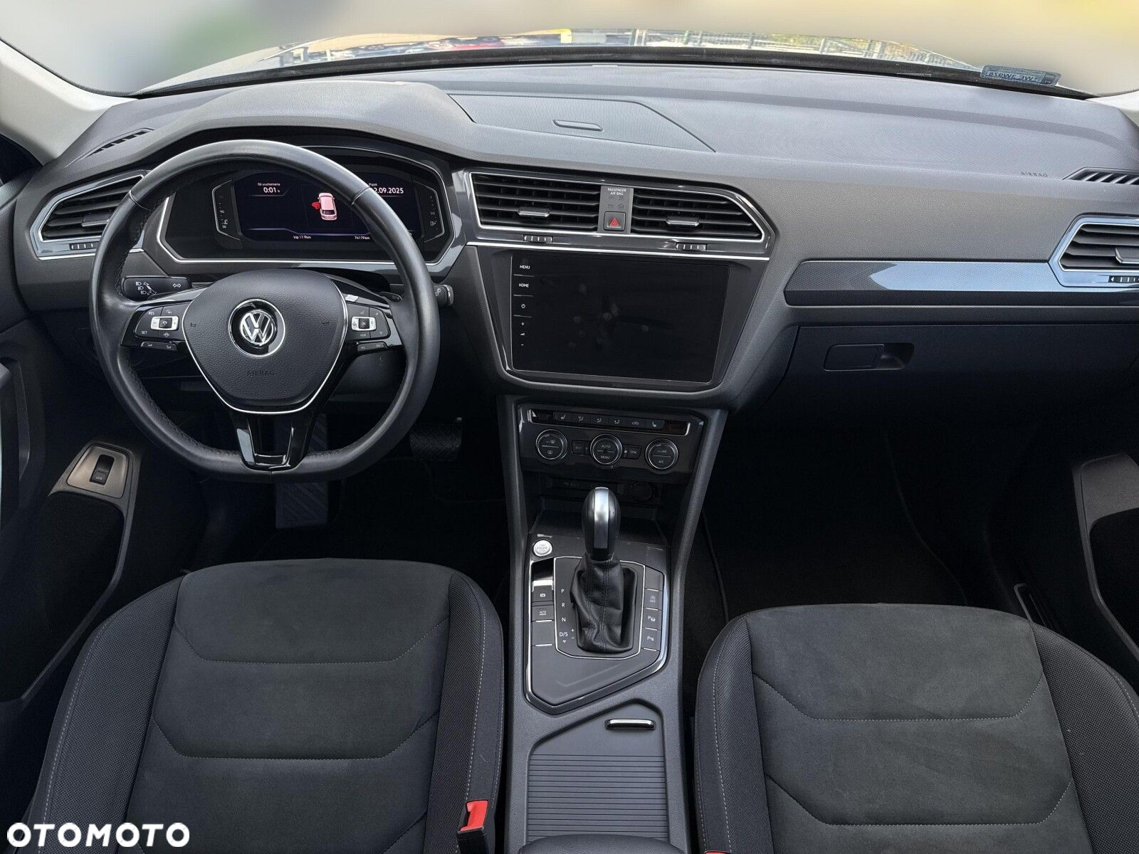 Volkswagen Tiguan Allspace - 12