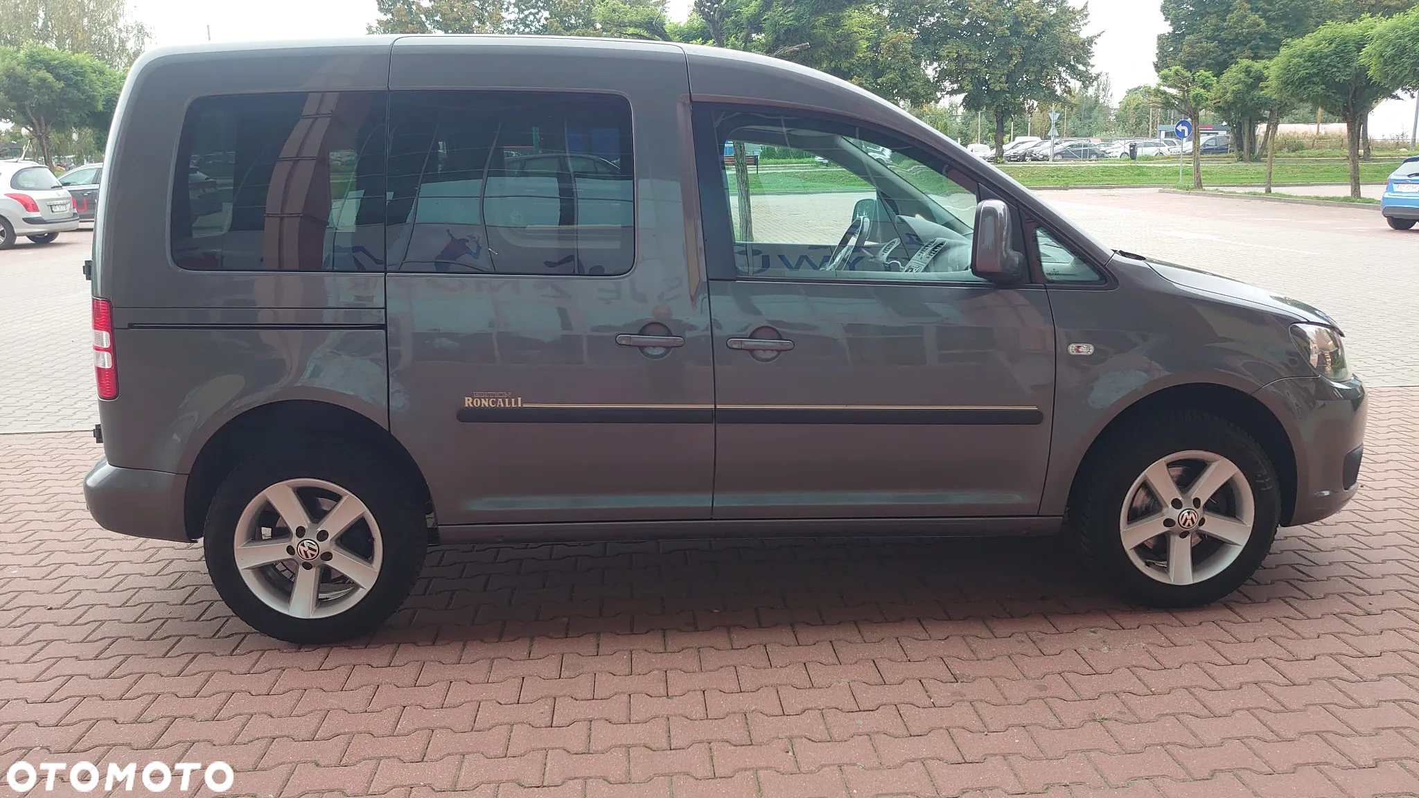 Volkswagen Caddy 1.2 (7-Si.) Edition 30 - 7