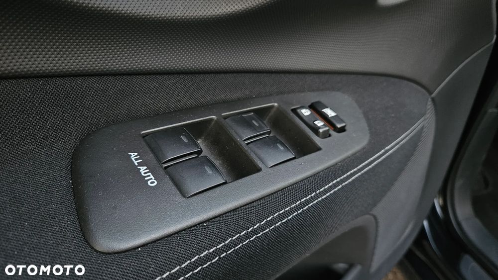Toyota Auris - 20