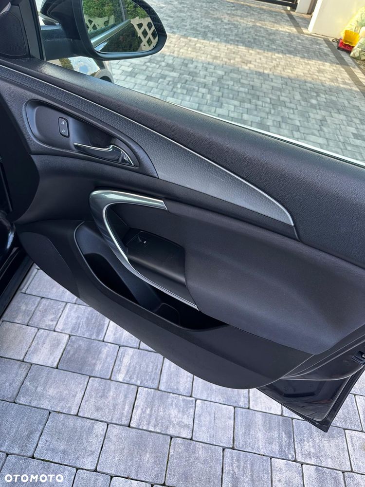 Opel Insignia - 31