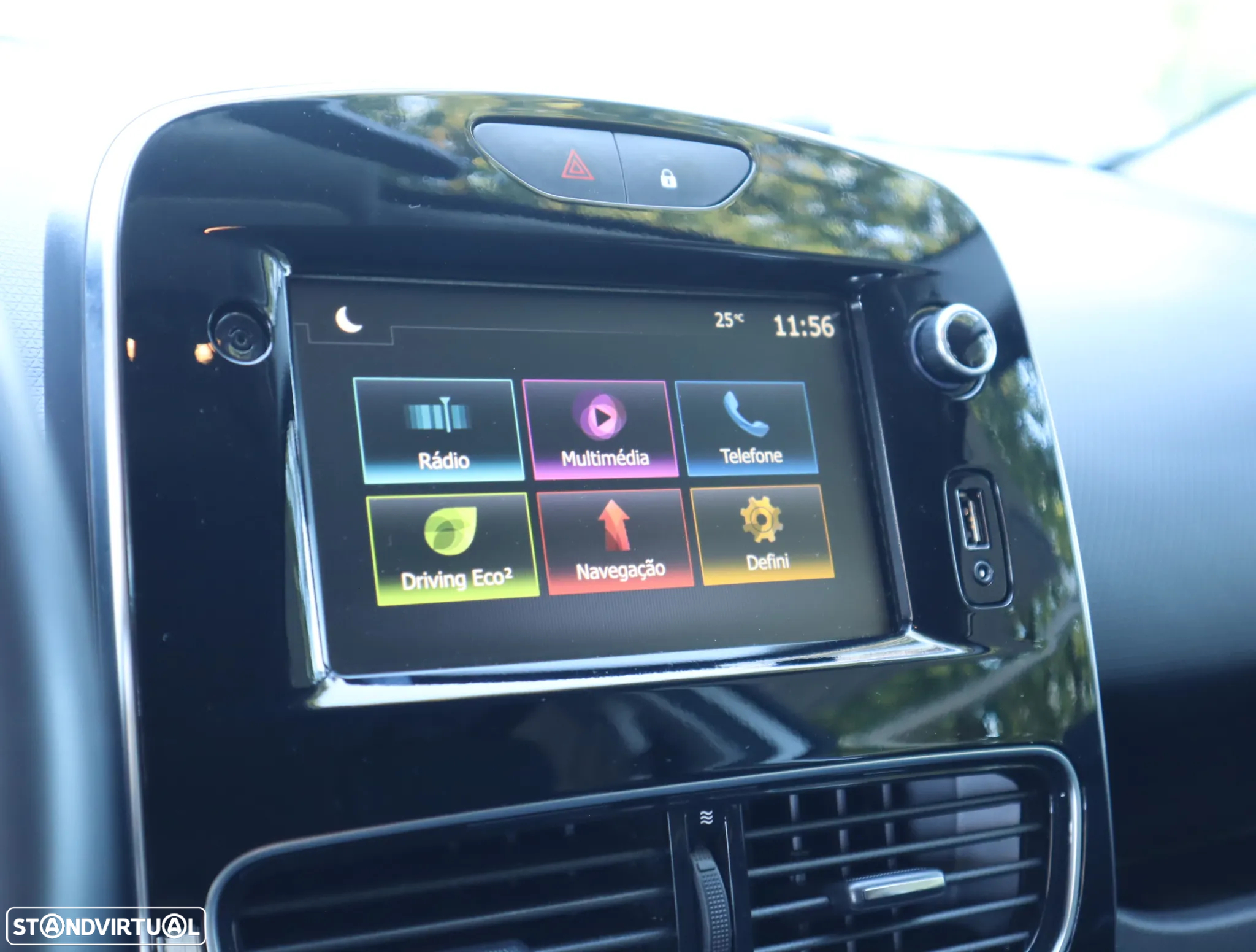 Renault Clio Sport Tourer 0.9 TCe Limited - 41