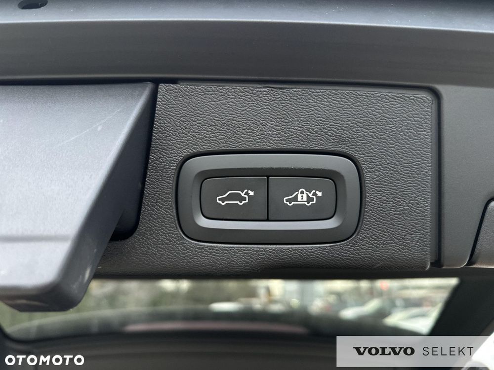 Volvo XC 60 - 35