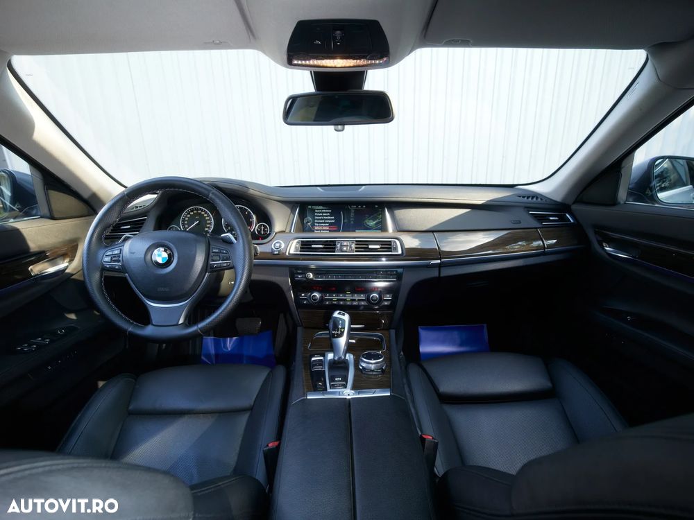 BMW Seria 7 730Ld BluePerformance Edition Exclusive - 20