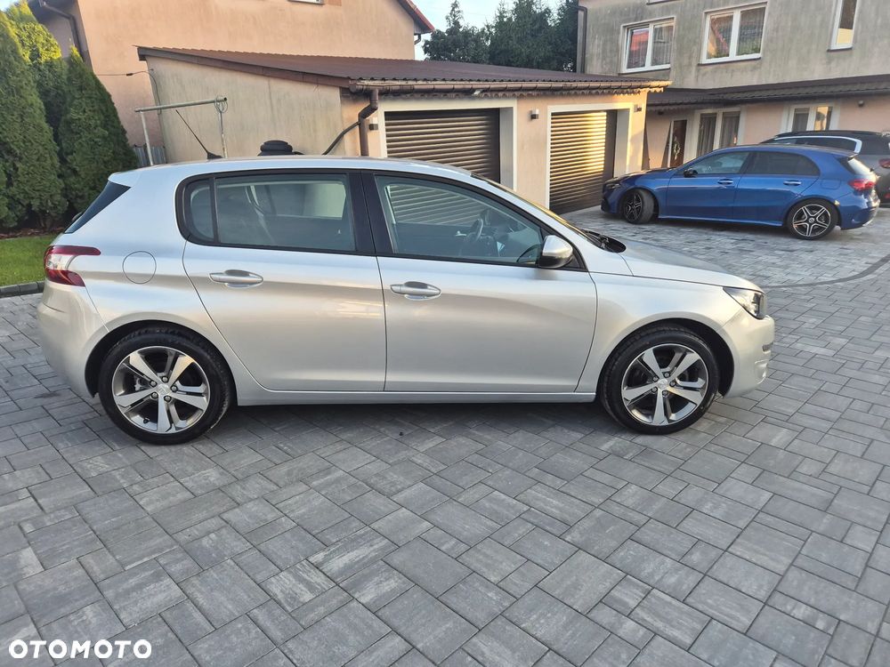 Peugeot 308 - 6