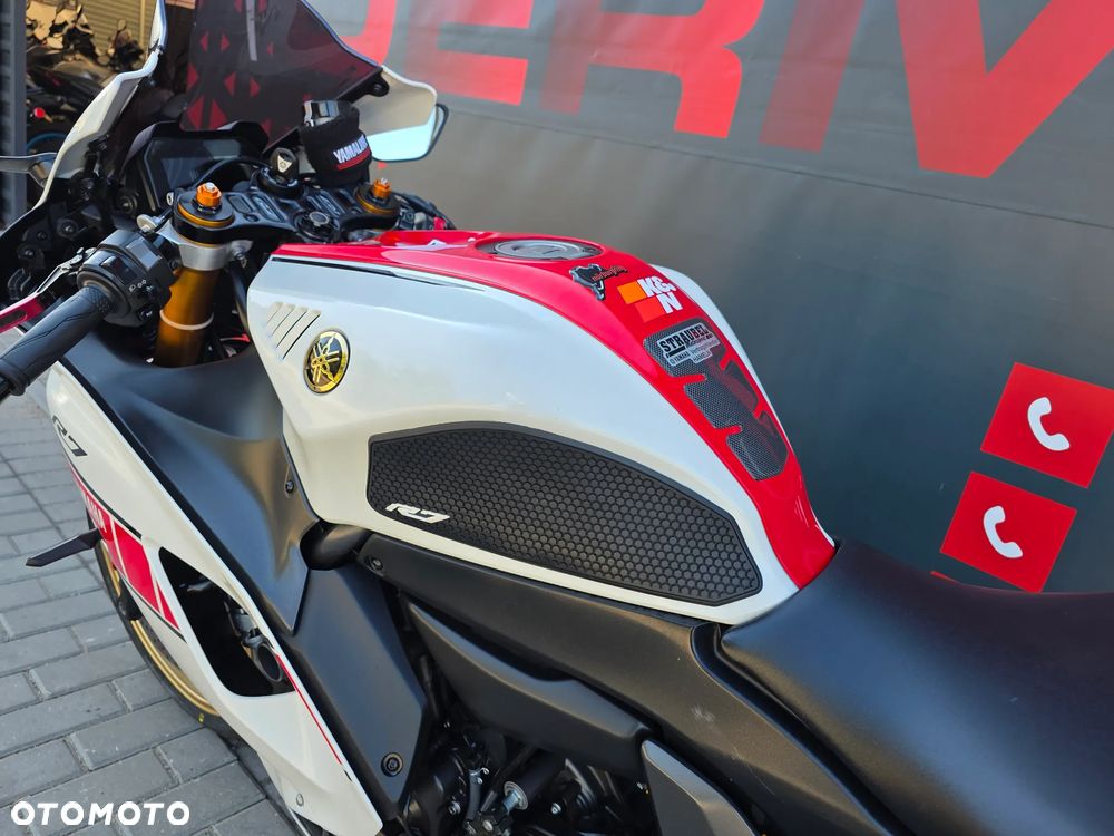 Yamaha R7 - 9