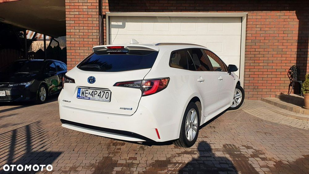 Toyota Corolla 1.8 Hybrid Comfort - 13
