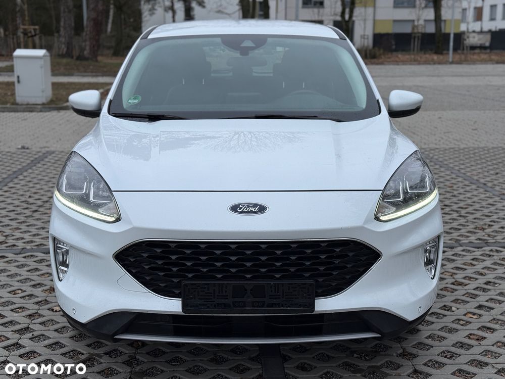 Ford Kuga 2.0 EcoBlue Hybrid TITANIUM - 2