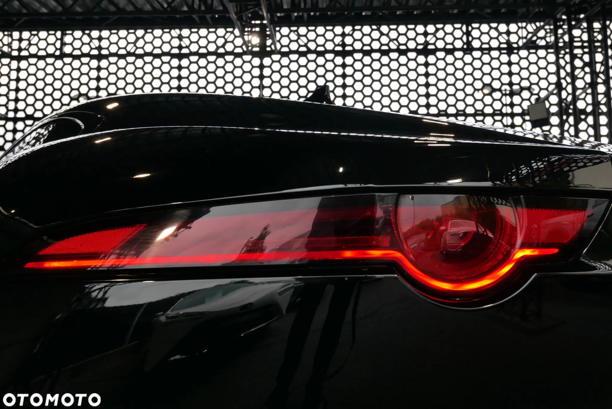 Jaguar F-Type Coupe 2.0 - 39