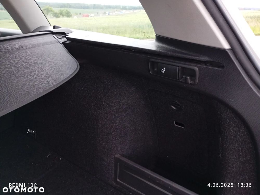 Volkswagen Passat 2.0 TDI Highline DSG - 17