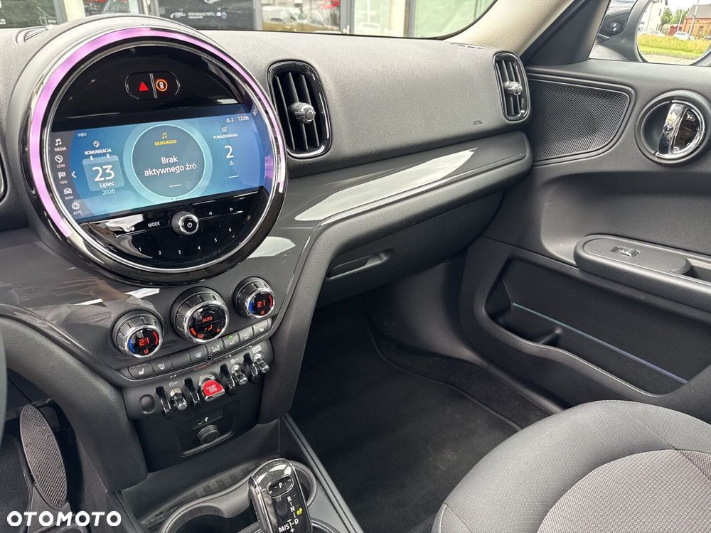MINI Countryman - 18