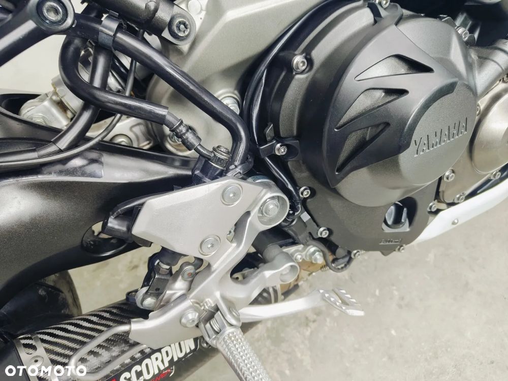 Yamaha MT - 6