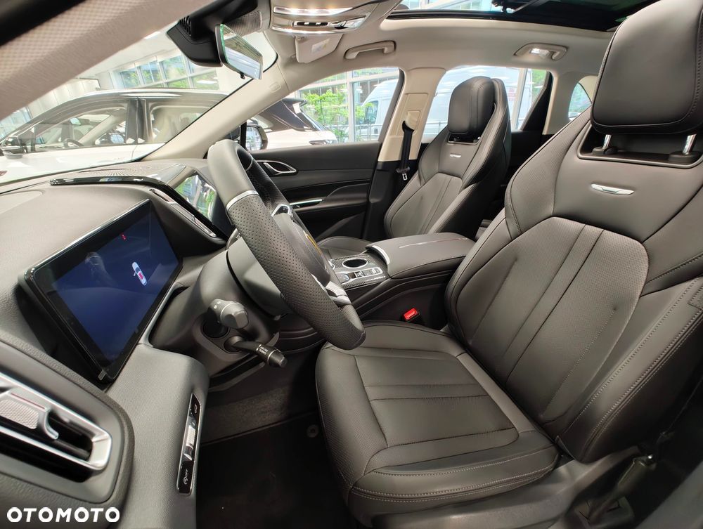 Hongqi HS3 1.5T FWD - 17