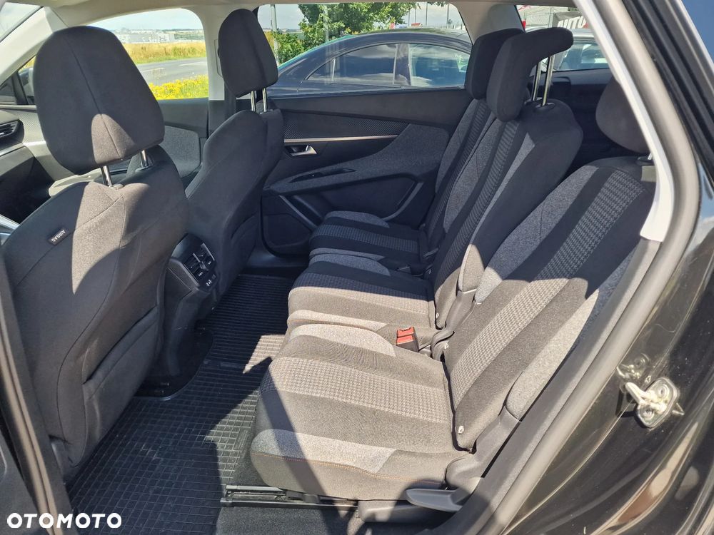 Peugeot 5008 1.5 BlueHDI Active S&S - 20