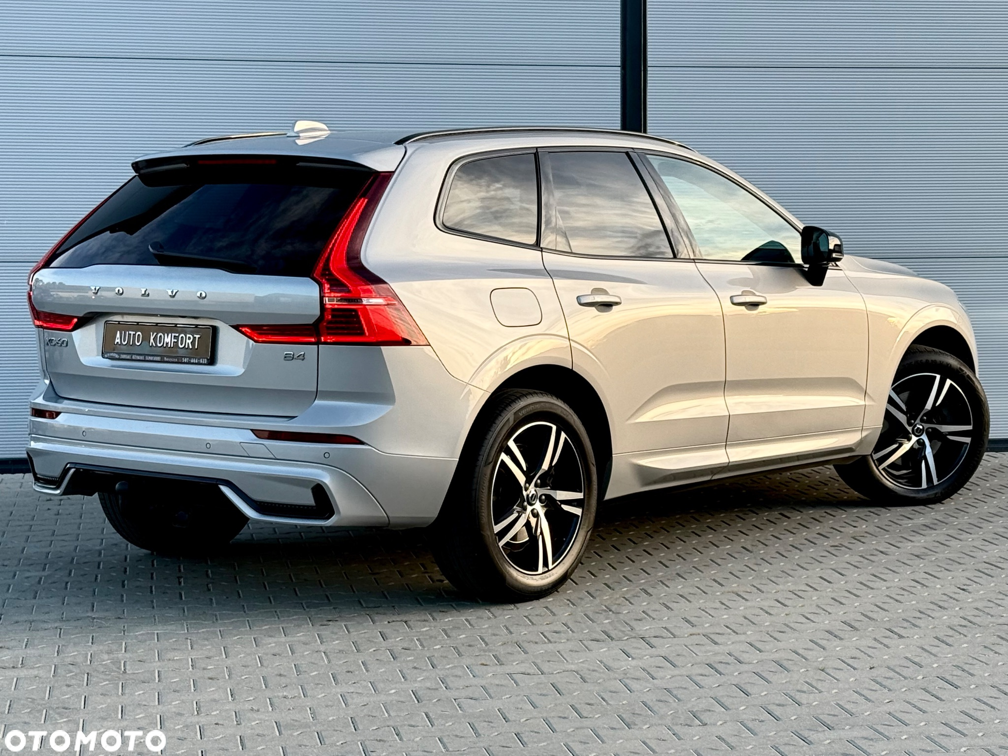 Volvo XC 60 B4 D AWD Geartronic RDesign - 14