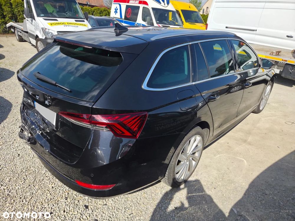 Skoda Octavia 2.0 TDI Style DSG - 3