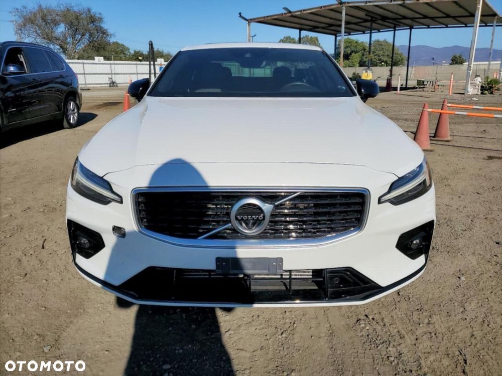 Volvo S60 - 3