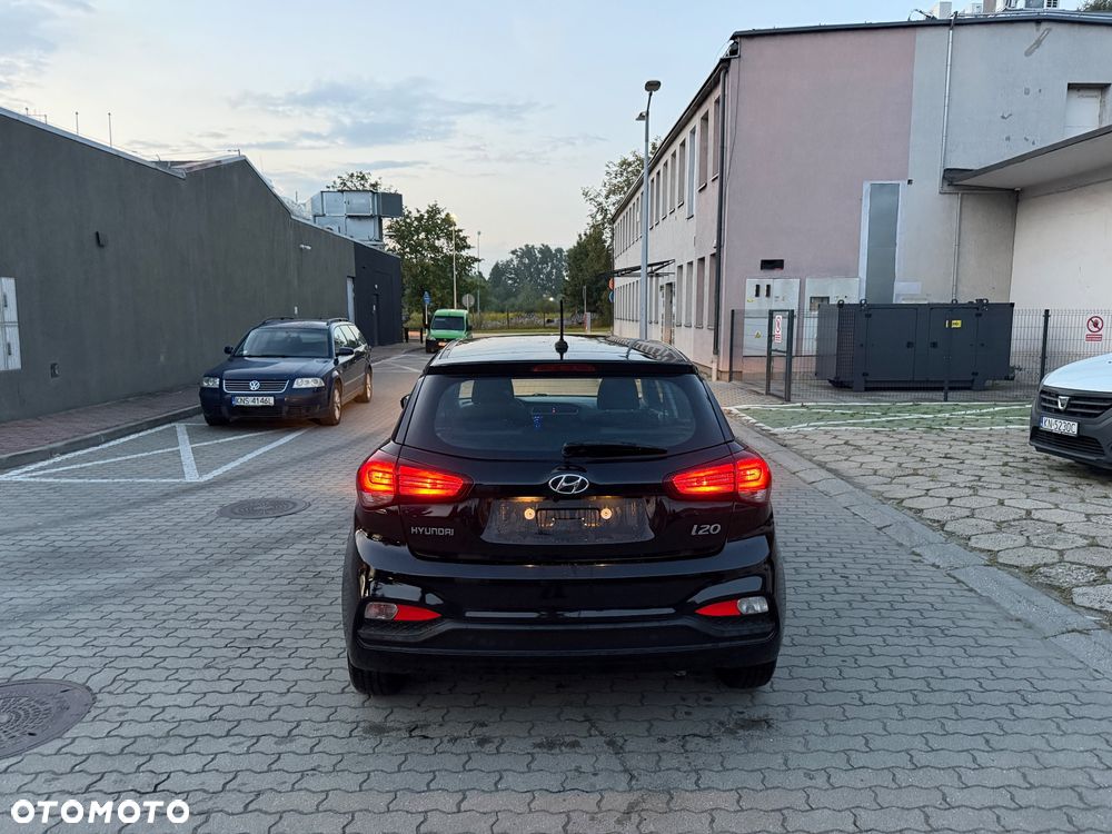 Hyundai i20 1.2 Comfort - 4