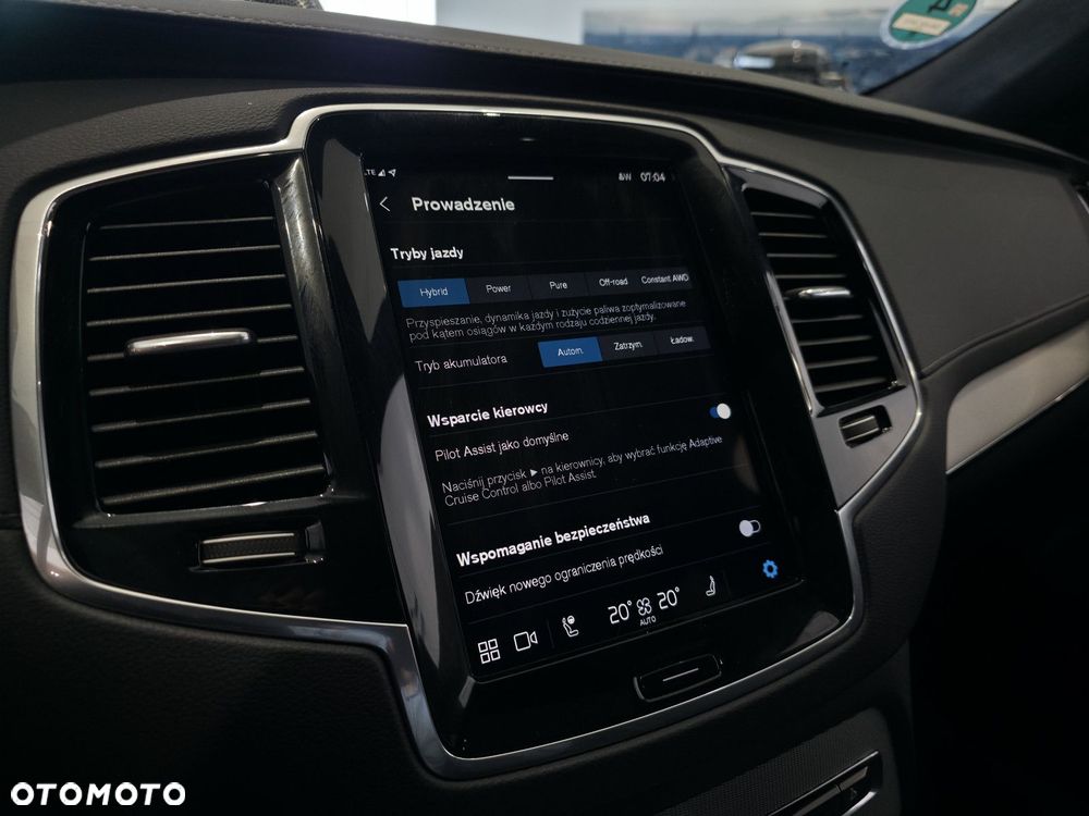 Volvo XC 90 - 21