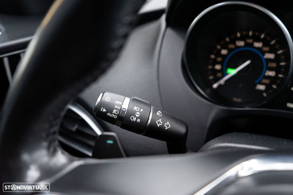 Jaguar F-Pace 20d AWD Aut. R-Sport - 30