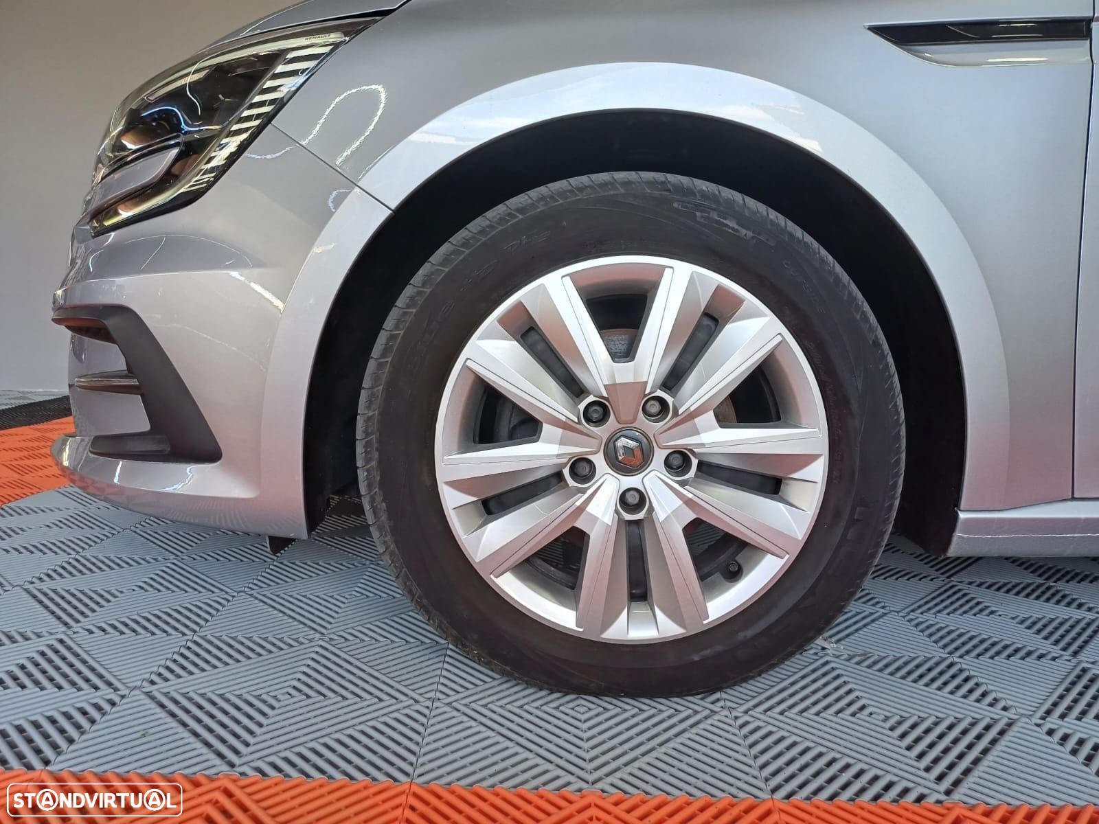 Renault Mégane 1.5 Blue dCi Intens - 8
