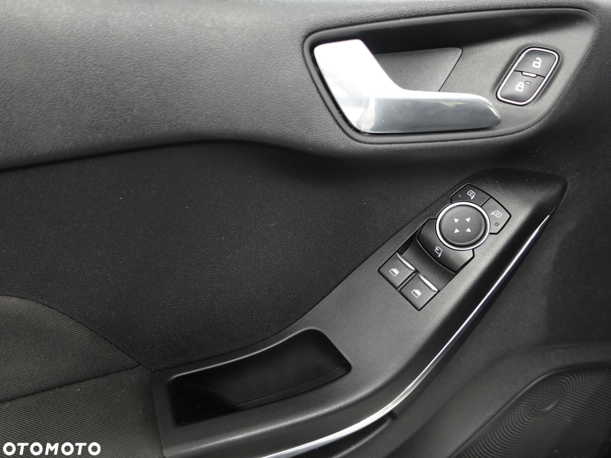 Ford Fiesta 1.5 EcoBoost S&S ST X - 20