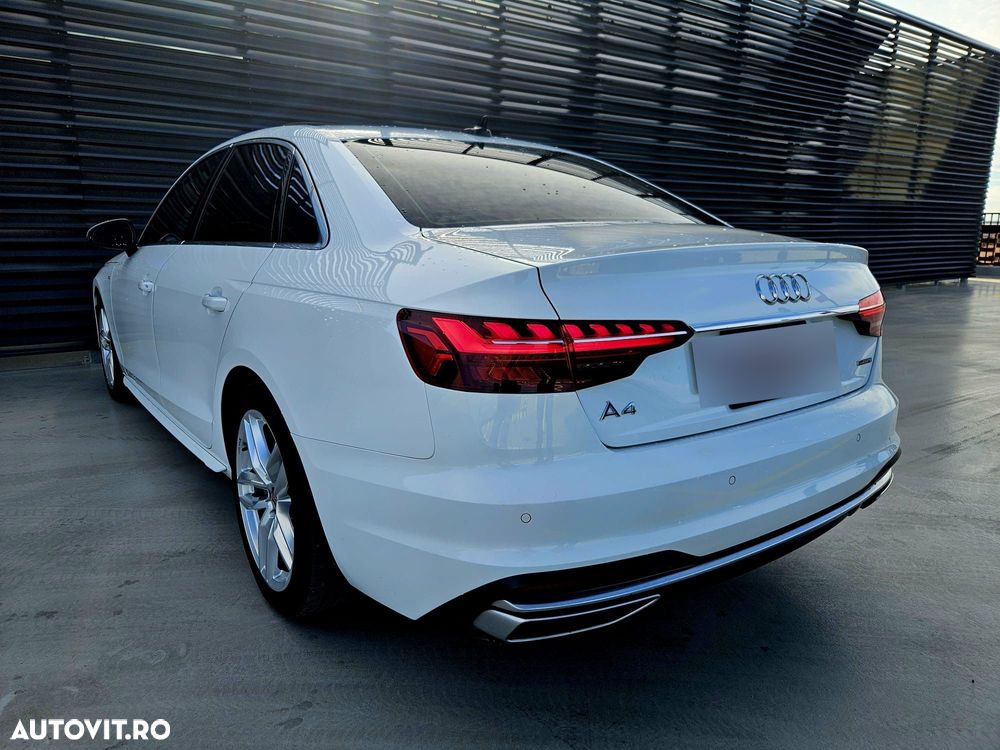 Audi A4 Limuzina 45 TFSI quattro S tronic MHEV S Line - 4